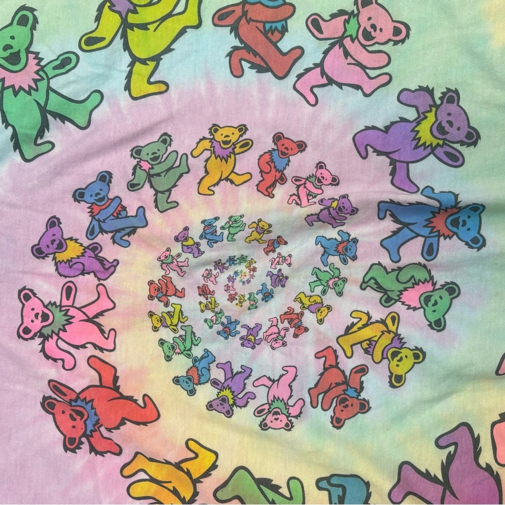 Grateful Dead dancing bears spiral tee, large, lightweight+soft - Picture 2 of 7